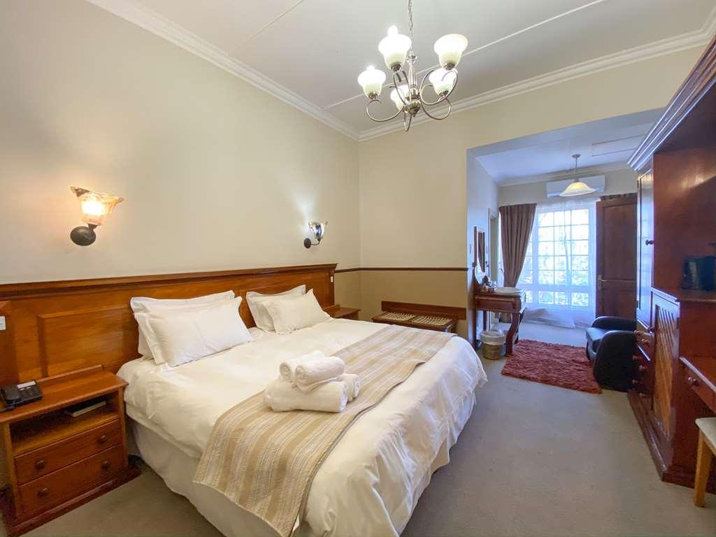 Turnberry Boutique Hotel Оудсхорн Удобства фото