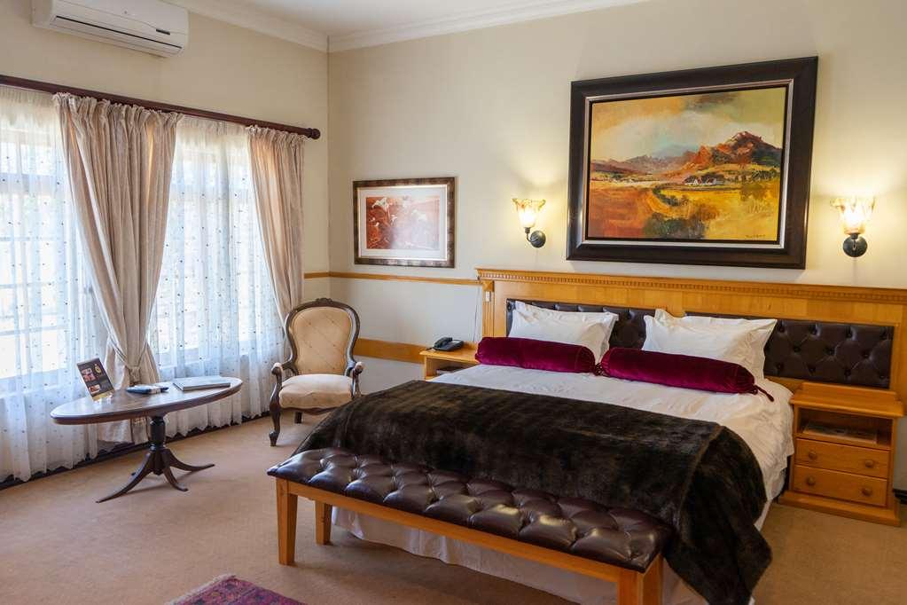 Turnberry Boutique Hotel Оудсхорн Номер фото