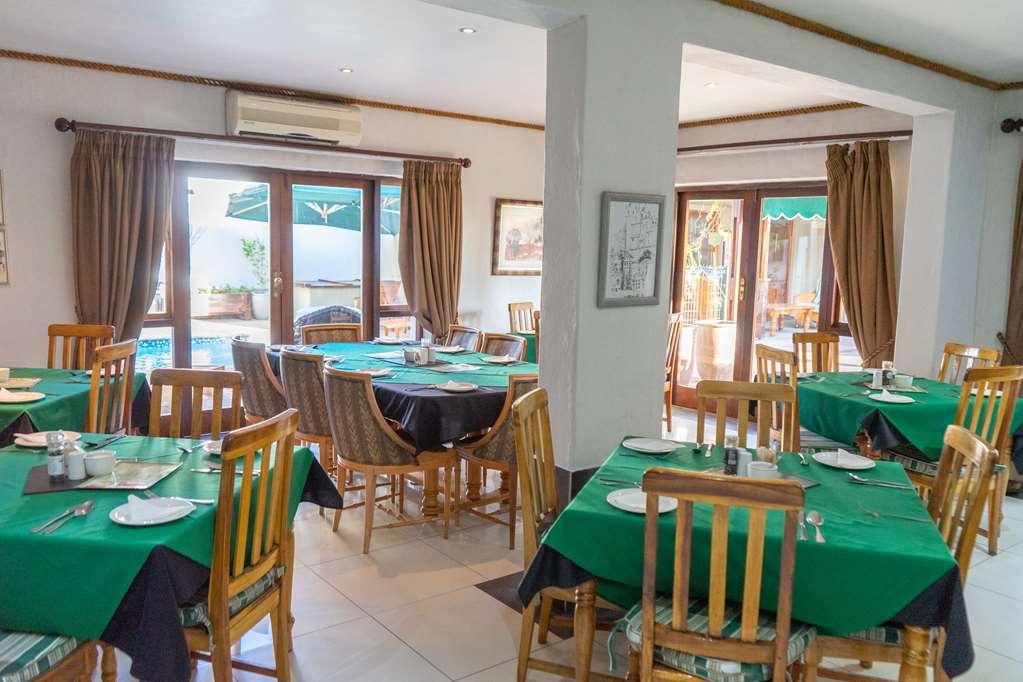 Turnberry Boutique Hotel Оудсхорн Ресторан фото