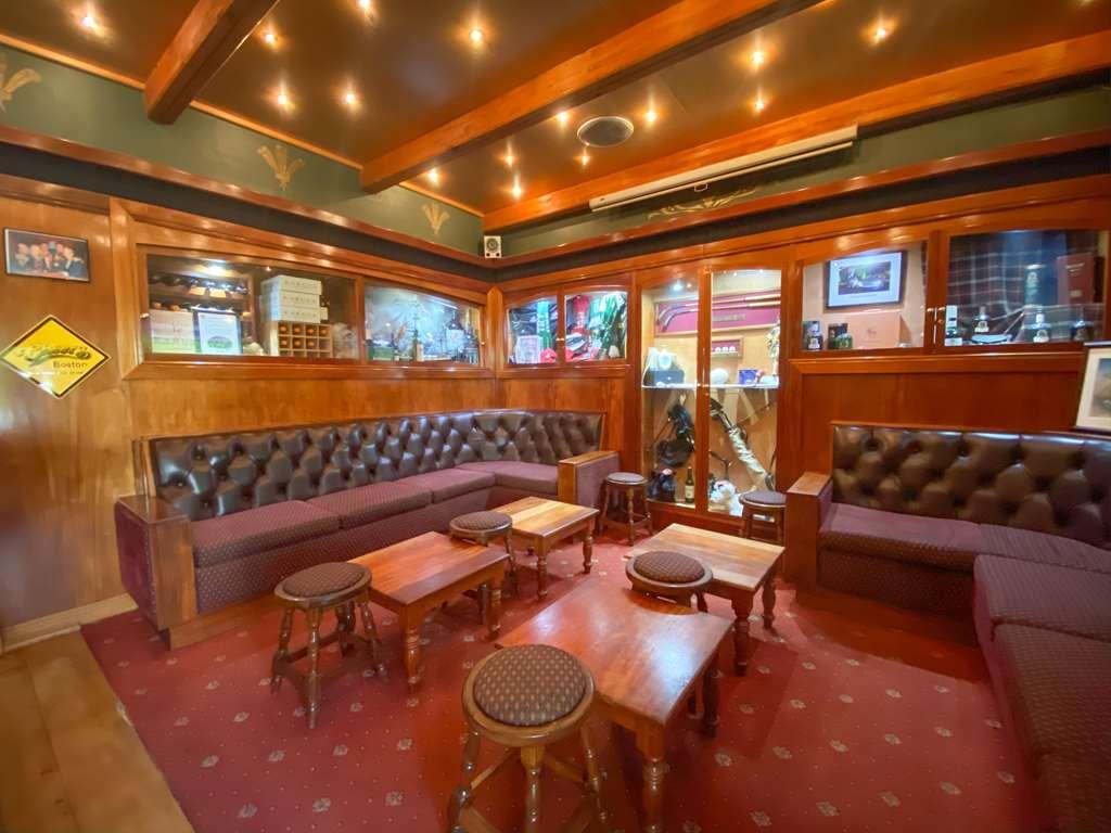 Turnberry Boutique Hotel Оудсхорн Ресторан фото
