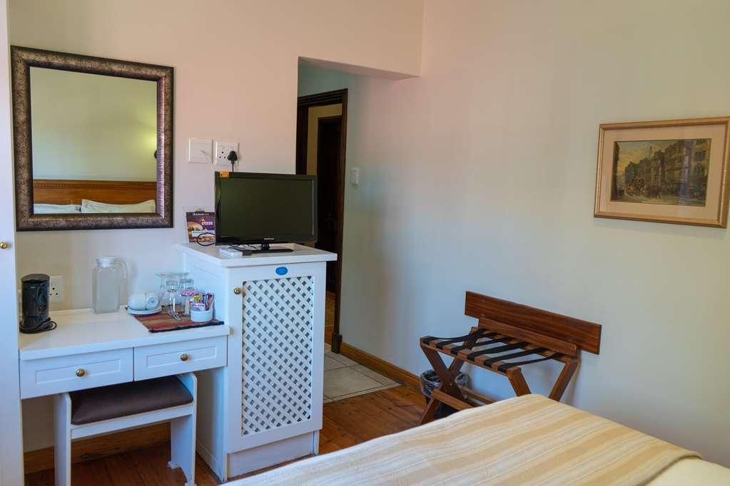 Turnberry Boutique Hotel Оудсхорн Номер фото